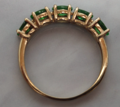 9ct Gold Green Diopside Ring Size R Five-Stone Prong Setting 2.1g