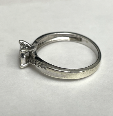 9ct White Gold Ring Diamond 0.20ct Stones Solid Band Hallmark Ring Size O