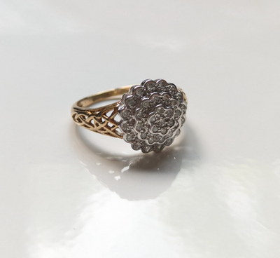 9ct Gold Ring Diamond 0.25ct Hallmarked Size O 2.5g