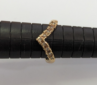 9ct Gold Wishbone Ring Diamond Hallmark Size N 2.2g
