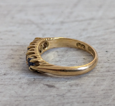 18ct Gold Sapphire Diamond Ring Size L 1/2 Hallmark 750 5 3.9g
