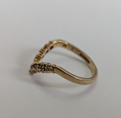 9ct Gold Wishbone Ring Diamond Hallmark Size N 2.2g