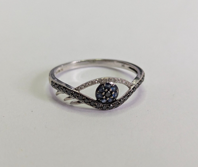 9ct White Gold Ring Sapphire Diamond Hallmarked Size R 1.6g