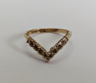 9ct Gold Wishbone Ring Diamond Hallmark Size N 2.2g