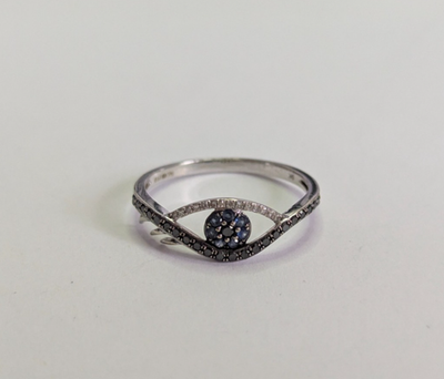 9ct White Gold Ring Sapphire Diamond Hallmarked Size R 1.6g