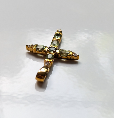9ct Yellow Gold Cross Pendant Sapphire Diamond 10x Stones Hallmark 2.1g
