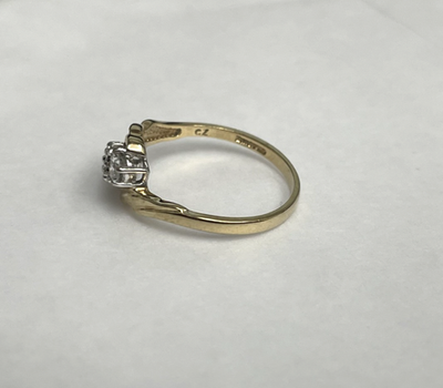 9ct Gold Ring Sapphire Twist Hallmark Size J 1/2 1.4g