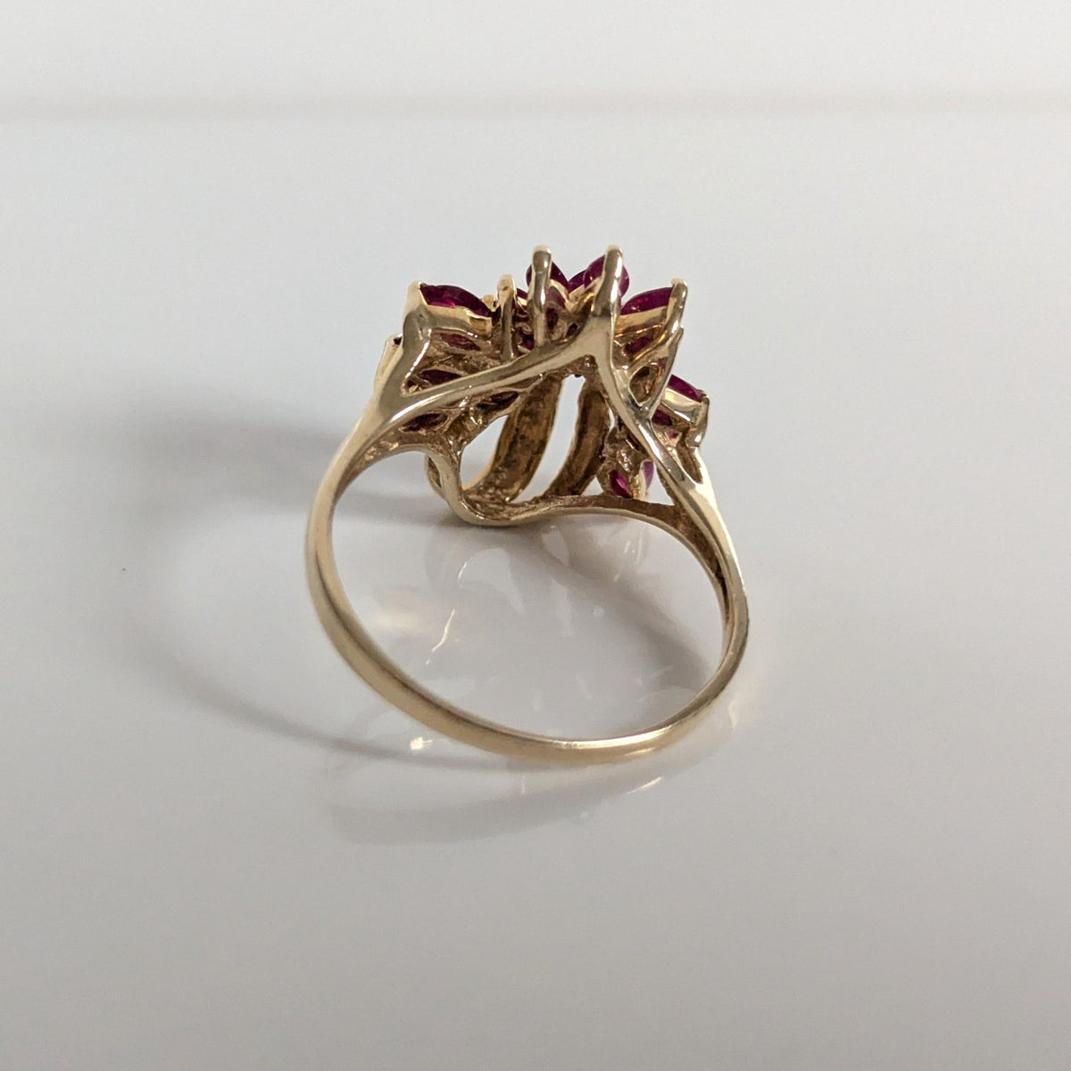 9ct Gold 14 Ruby Ring Size S Hallmarked 375 Cluster July 4g