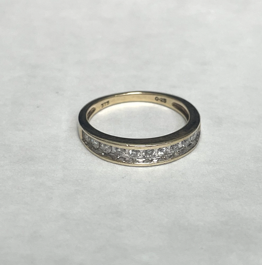 9ct Gold Ring Diamond 0.25ct Solid Gold Hallmarked Size M