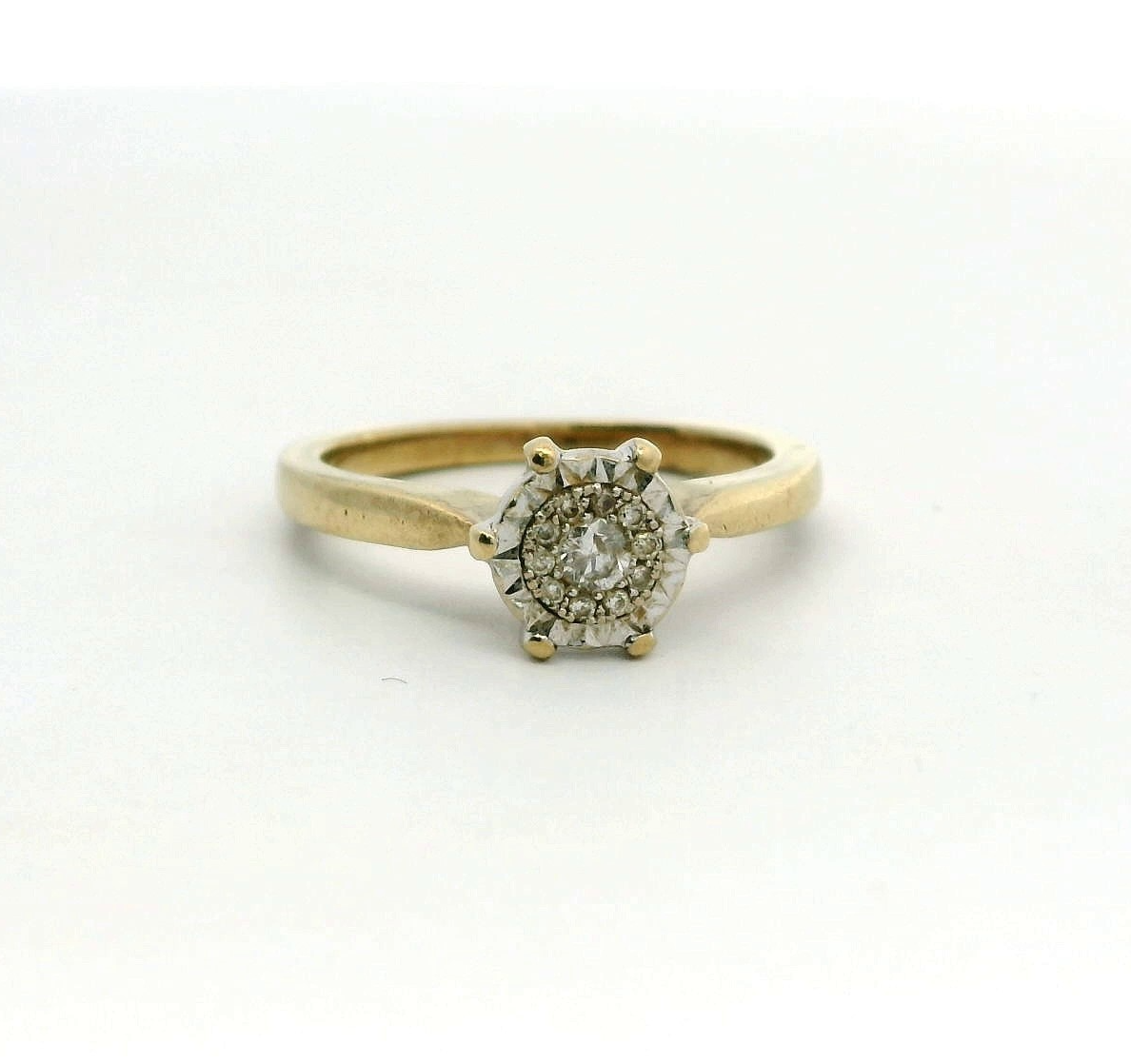 9ct Gold Ring Diamond Stones Size L Hallmarked Cluster Setting 2.7g