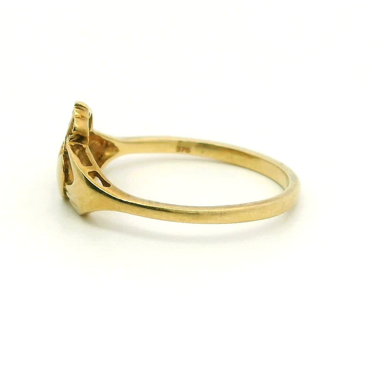 Vintage 9ct Gold Claddagh Ring Size R Metal London Hallmarked 2g