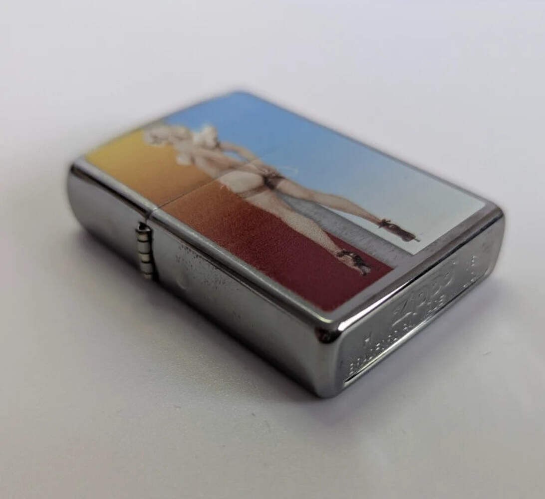 Zippo Lighter Pin-Up Girl Design Olivia De Berardinis Boxed Working