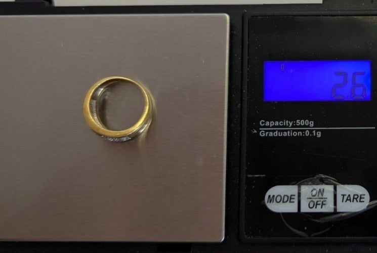 9ct Gold Ring 0.25 ct Diamond Cluster Ring UK Size H 375 DIA 25 Diamonds 2.6g