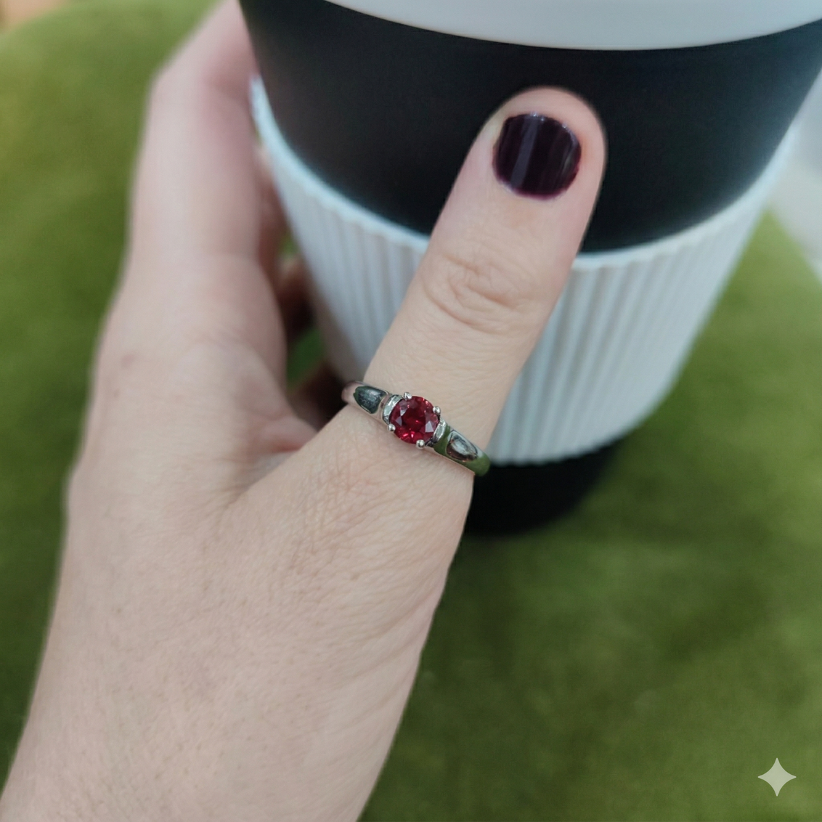 9ct White Gold Ring Tourmaline Red Solid Band Hallmark Size R