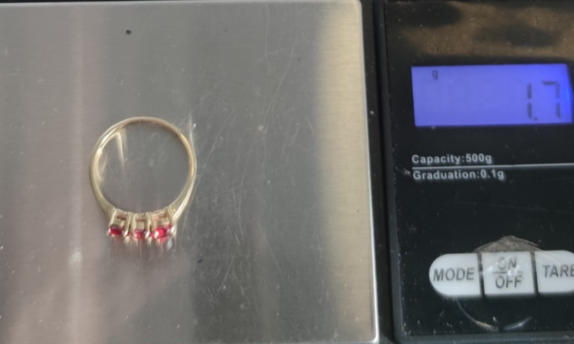 9ct Gold Ring Rubellite Authentic Gold Hallmark Size N 1/2