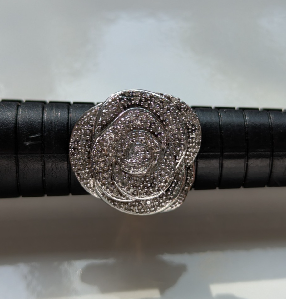 Gold on Silver Diamond Ring 925 Silver Sterling Cluster Flower Size P 1/2 April
