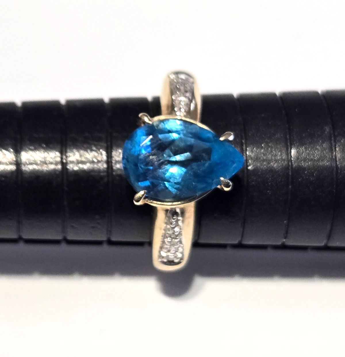 9ct Gold Ring Topaz Diamond Stones Size O Hallmarked 3.6g November Birthstone
