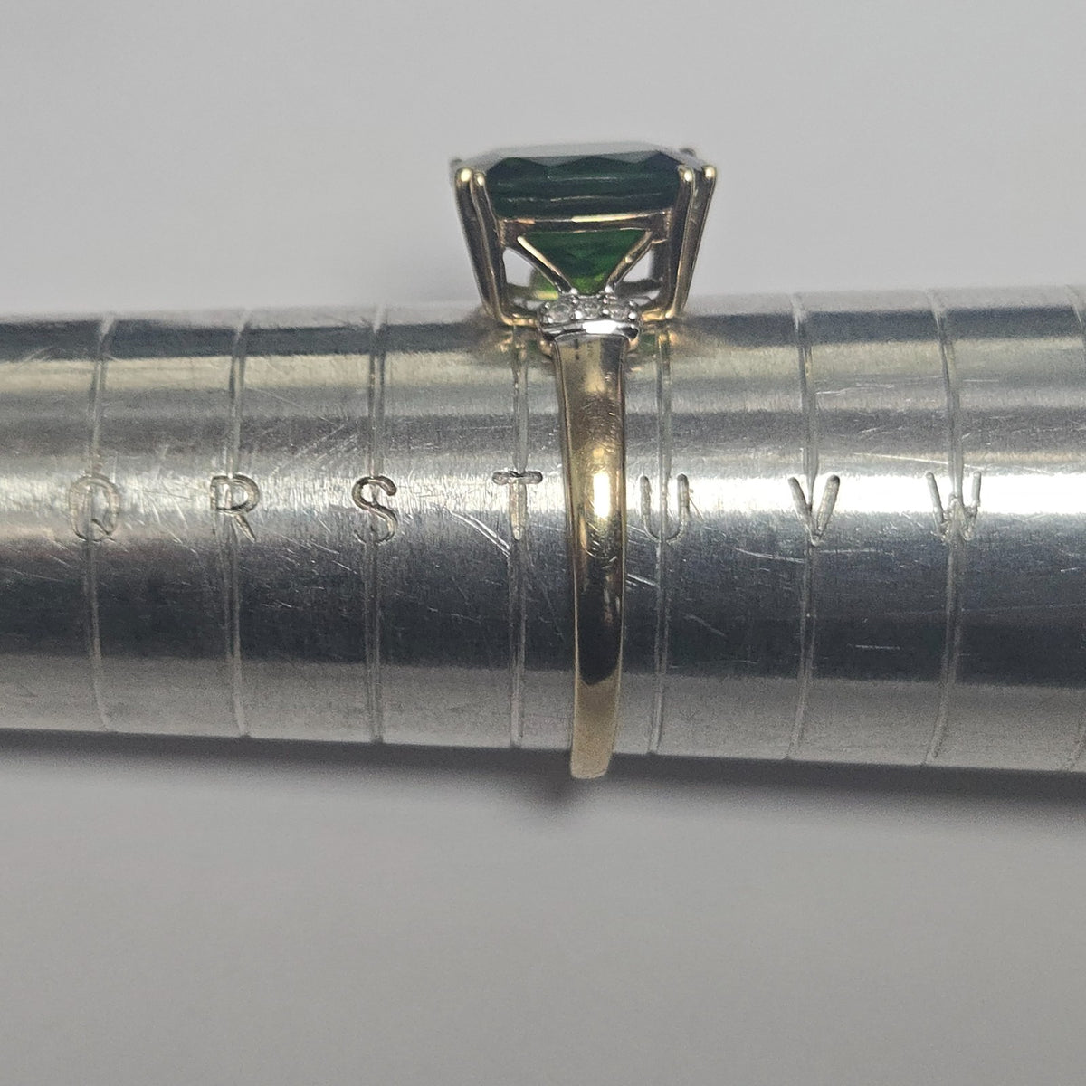 9ct Gold Ring Diopside Diamond Gemstone Size T 1/2 Hallmark 3g Cocktail Green
