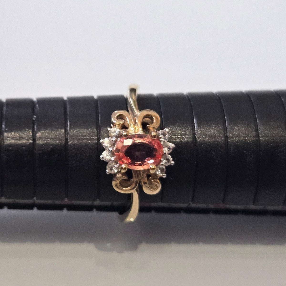 9ct Gold Orange White Sapphire Ring Size R Hallmarked 375 September 2.6g