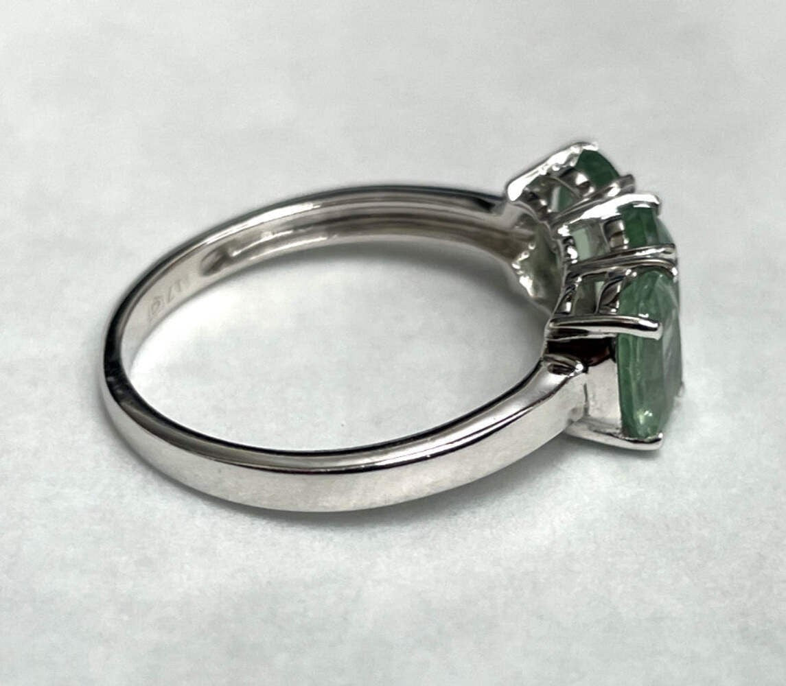 9ct White Gold Three Spinel Ring 375 Size O Authentic Gold Hallmark