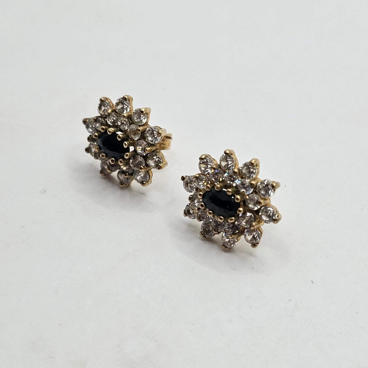 9ct Yellow Gold Stud Earrings Sapphire Stones Full Hallmarked Size 12mm x 13mm