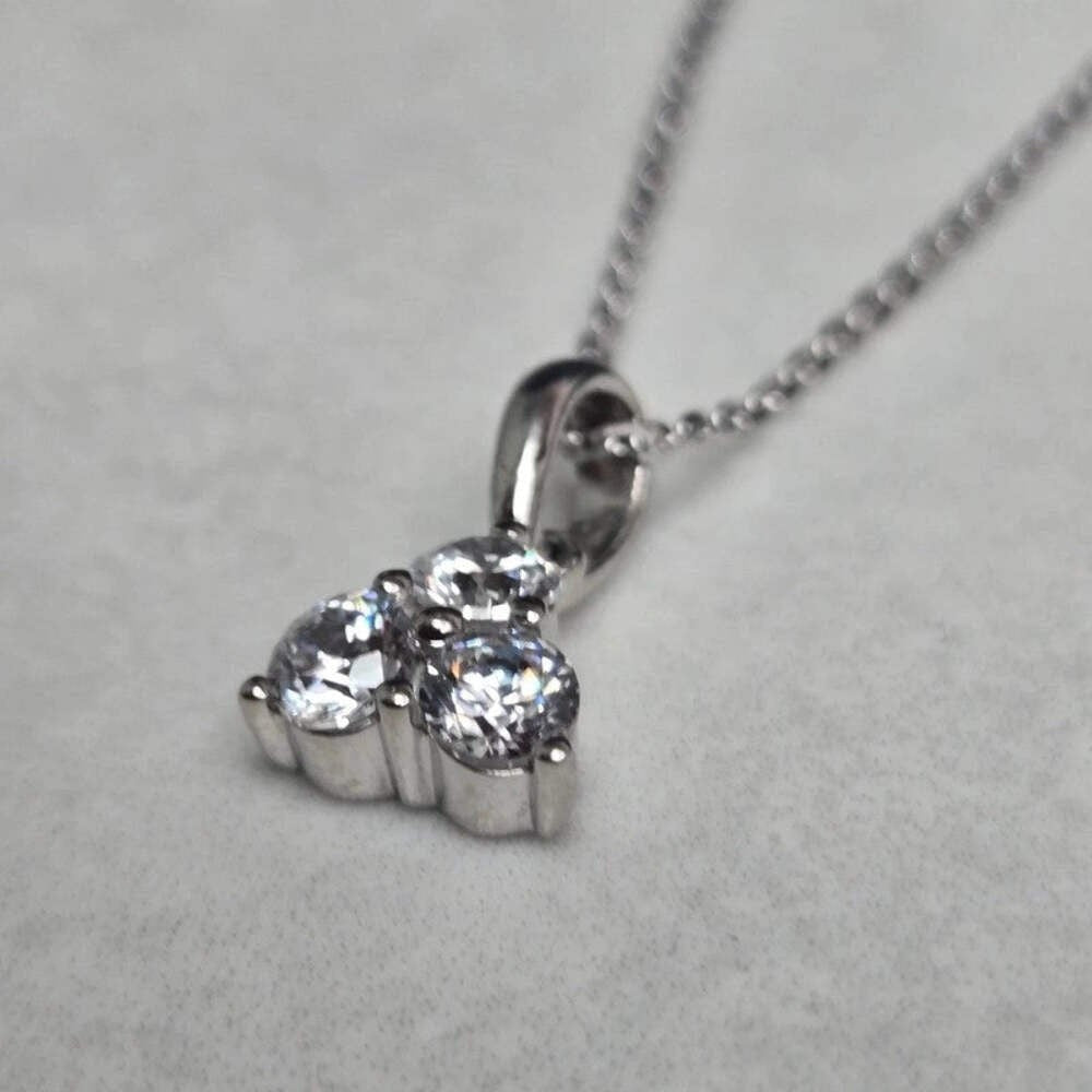 925 Sterling Silver Trilogy Necklace 3 Stone Round CZ Pendant Lobster Chain 45cm