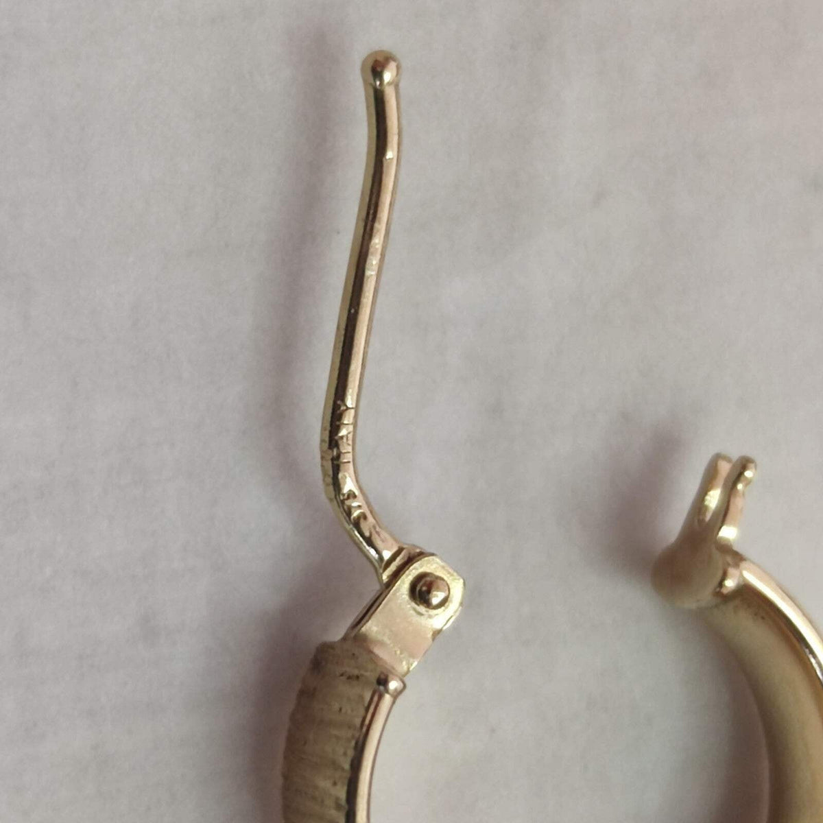 9ct Yellow Gold Small Cuff Earrings 375 Gold Stamped Size 13mm x 13mm