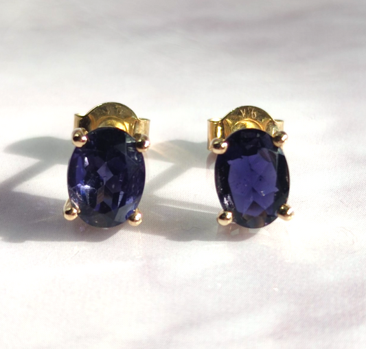 Gemporia 9ct Yellow Gold Blue Iolite Stud Earrings Oval Solitaire Genuine 375
