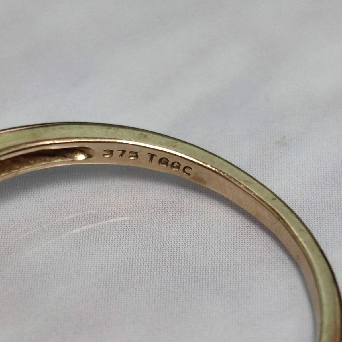 9ct Gold Ring Tourmaline Hallmark Size S 3g