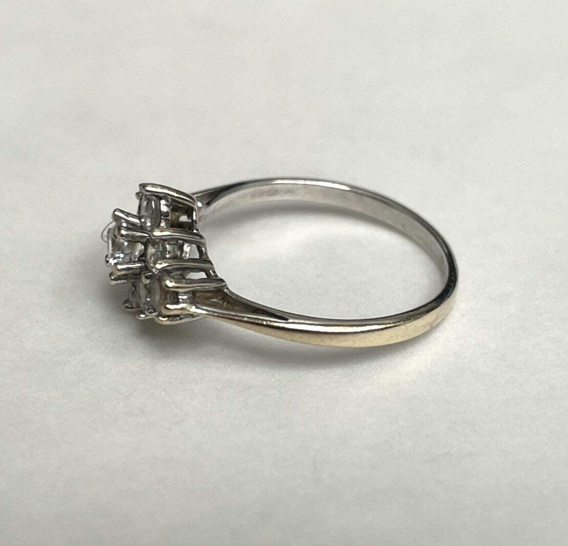9ct White Gold Ring Cubic Zirconia Stones Solid Band Hallmark Ring Size I 1/2