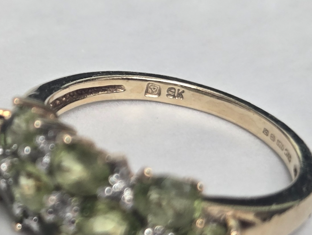 9ct Gold Peridot Diamond Ring Size M Hallmark 375 3 Row Cluster Aug 2.8g