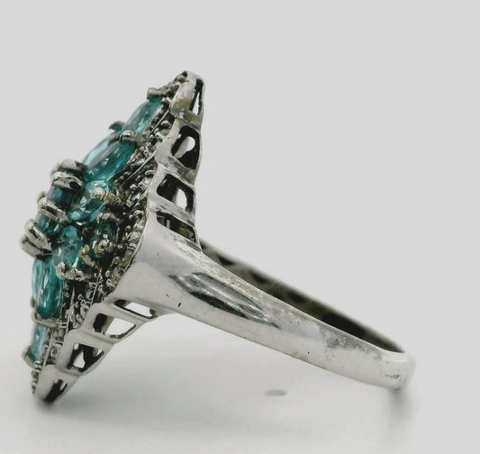 Silver Statement Ring Zircon Stones Size Q 925 Stamped 3.8g Prong Setting