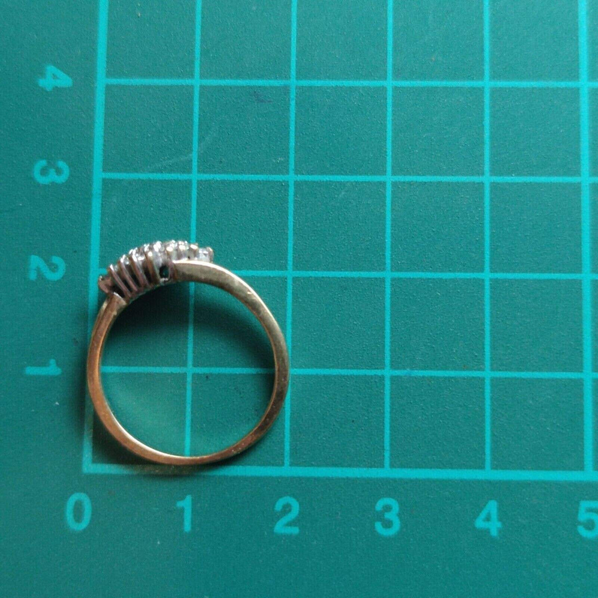 9ct Gold Diamond Ring 0.15ct Size N Hallmarked 375 Marquise Cluster April