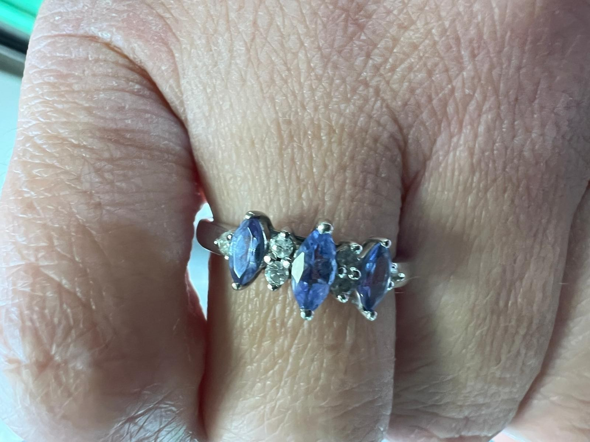 14ct Gold Ring Tanzanite Diamonds Stones Size N 1/2 14k Stamp 2.2g