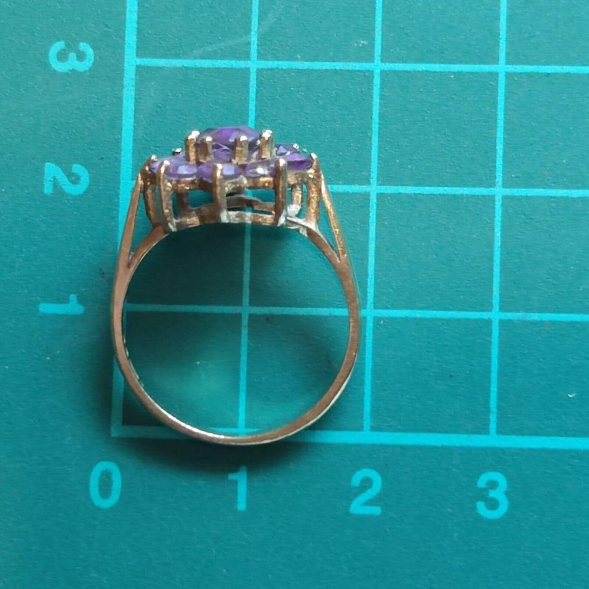 9ct Gold Ring Amethyst Size O 1/2 Hallmarked 3g