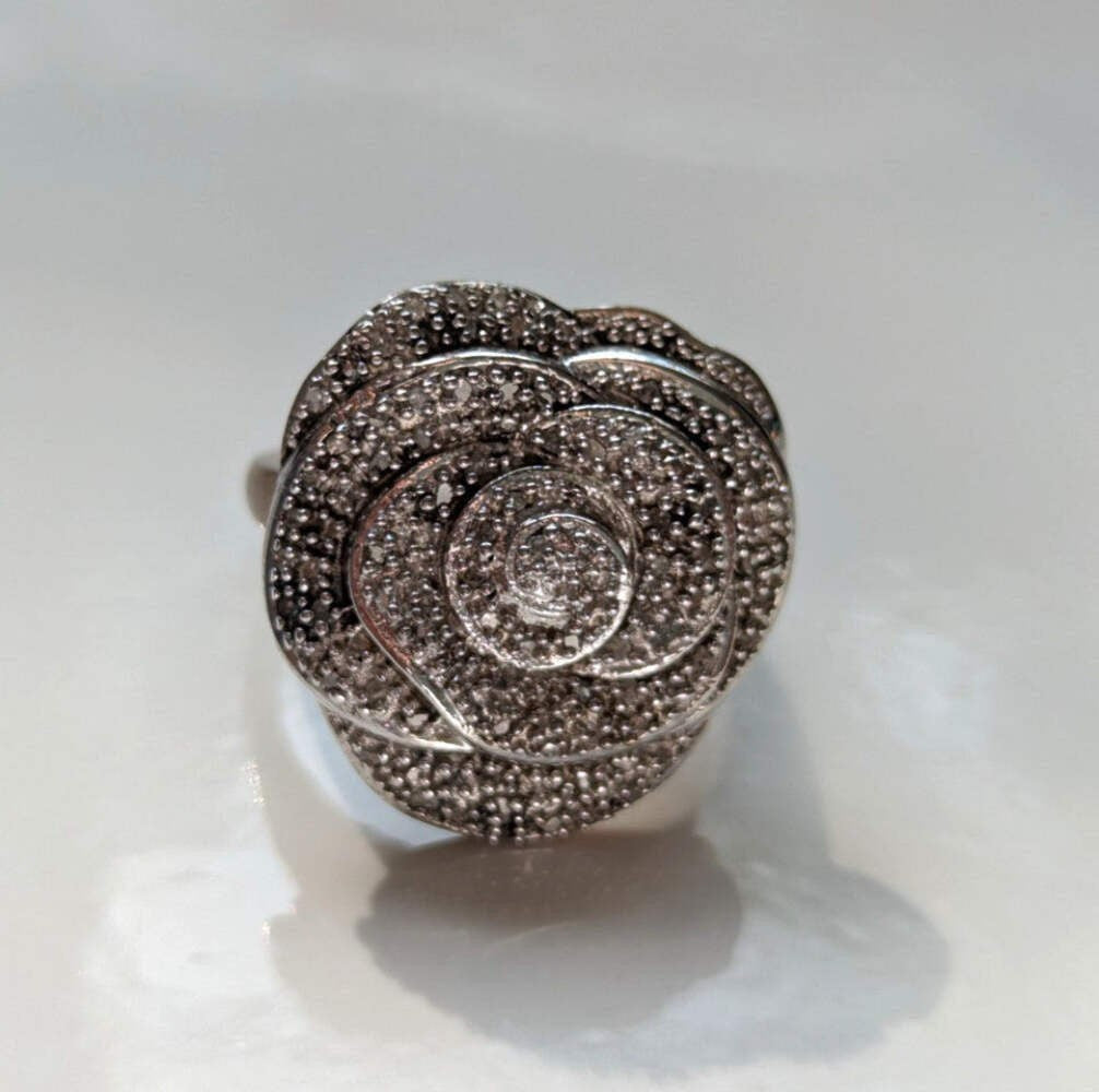 Gold on Silver Diamond Ring 925 Silver Sterling Cluster Flower Size P 1/2 April