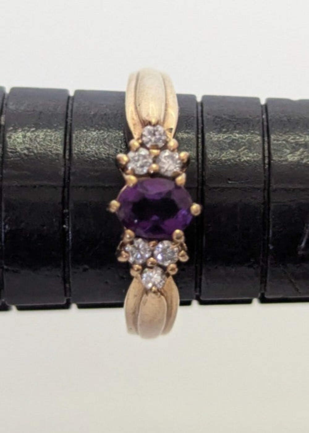 9ct Gold Ring Amethyst Diamond Hallmark Size M 1/2