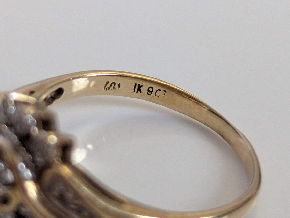 9ct Gold Ring Diamond Stones Size O 1/2 Prong Setting 9ct Stamped 2.7g