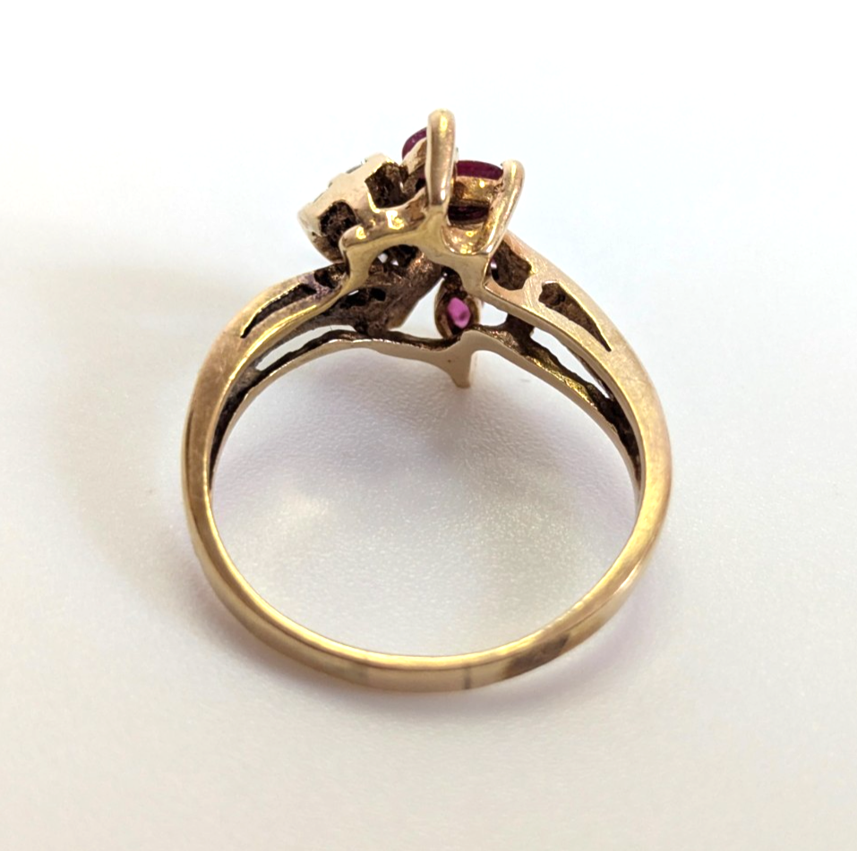 Vintage 14ct Gold Ring Ruby Diamond 14ct Stamped Size P 1/2 3.5g