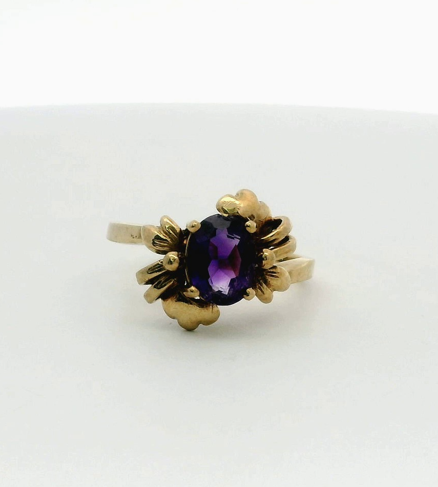 9ct Gold Ring Amethyst Purple Oval Cut Hallmark Size O 1/2 3.4g