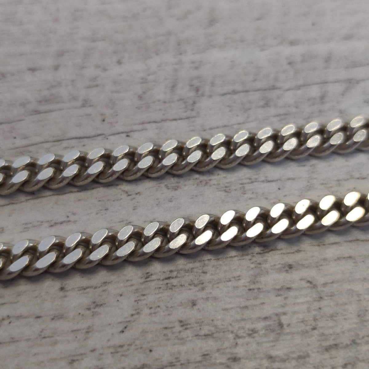 Silver Chain Cuban Link Necklace 58cm Long 925 Stamped Weight 44g