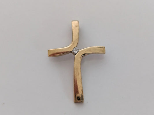 9ct Yellow Gold Cross Pendant Charm Diamond Stone 9k DIA Stamped Size 22 x 15mm