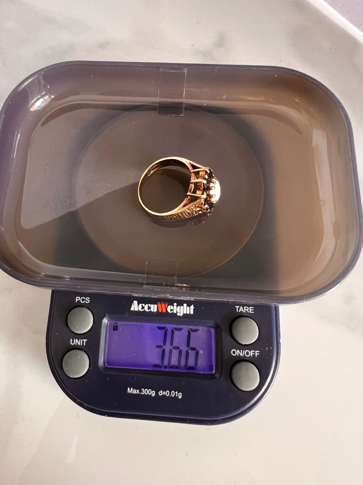 9ct Gold Ring Opal Sapphire Hallmark Size L