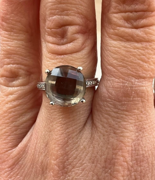 9ct Gold Ring Quartz Diamond Stones Size L 1/2 Hallmarked Checkerboard Cut 3.2g