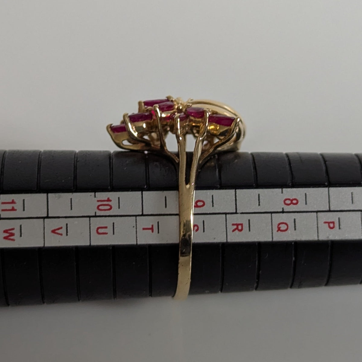 9ct Gold 14 Ruby Ring Size S Hallmarked 375 Cluster July 4g