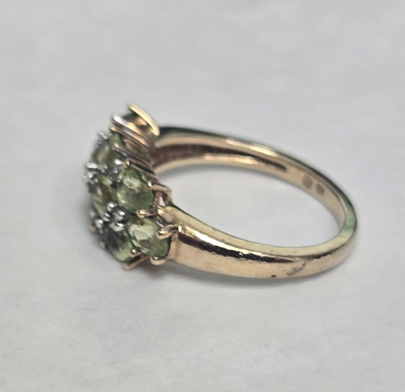 9ct Gold Peridot Diamond Ring Size M Hallmark 375 3 Row Cluster Aug 2.8g