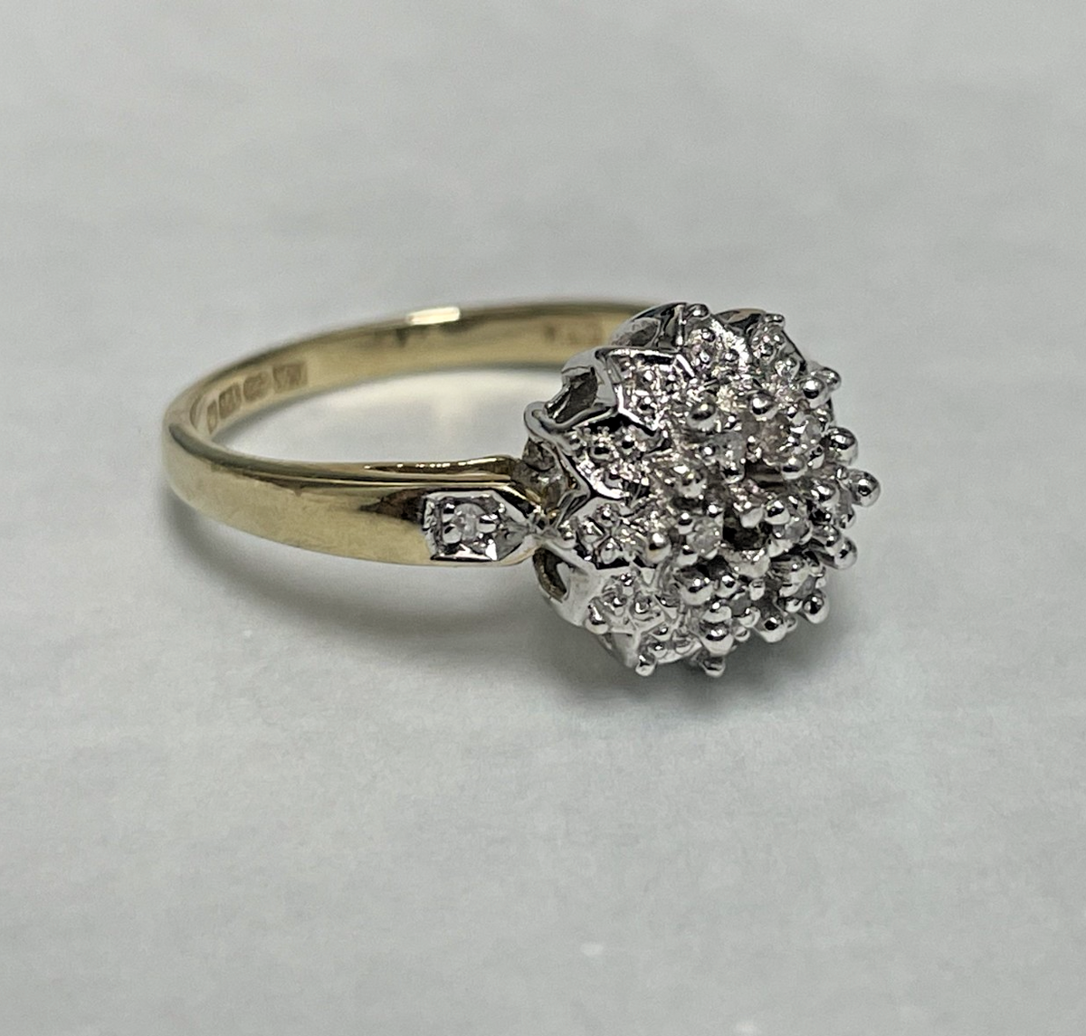 9ct Gold Ring Diamond 0.05ct Solid Band Metal Hallmark Size L