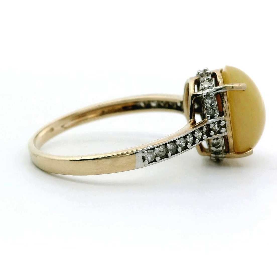 Opal Diamond Ring 9ct Yellow Gold Size S UK Hallmarked Solitaire 2.5g
