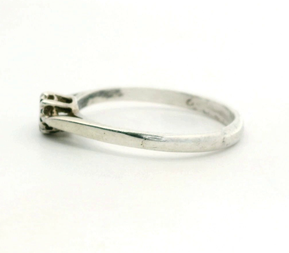 Vintage Silver Engagement Ring Diamond Stone 925 Stamped Size P 1.6g