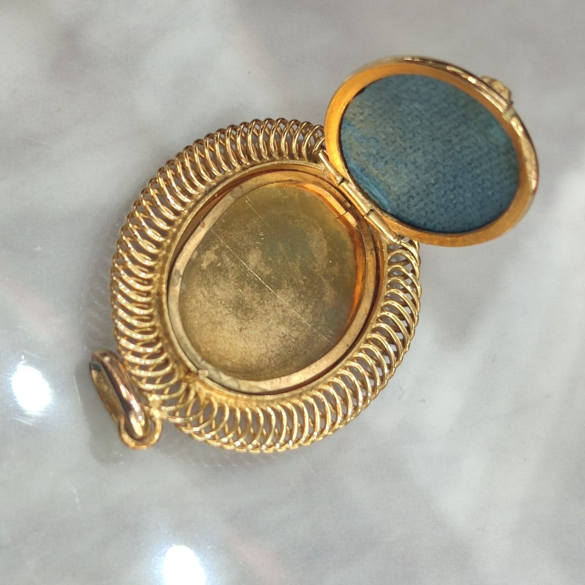 18ct Rolled Gold Vermeil Silver Photo Locket Pendant Floral Egyptian Hallmark